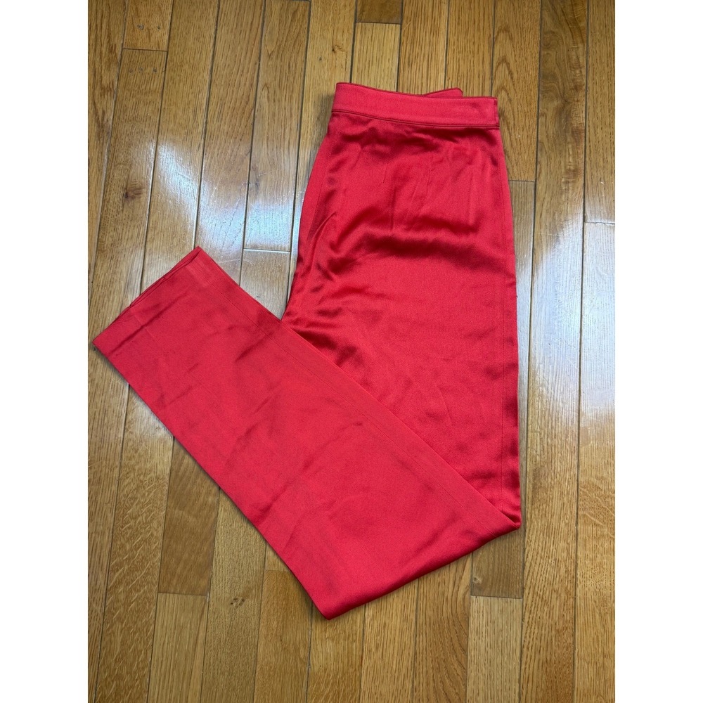 St. John Red Liquid Satin Side Zip Cropped Pant K82LW10 Spring 2017 Women Size 6